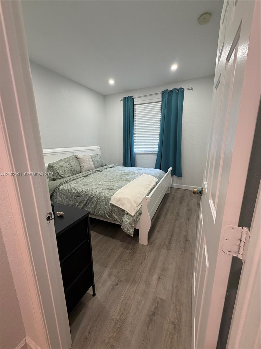 A12002091 Property Photo 15