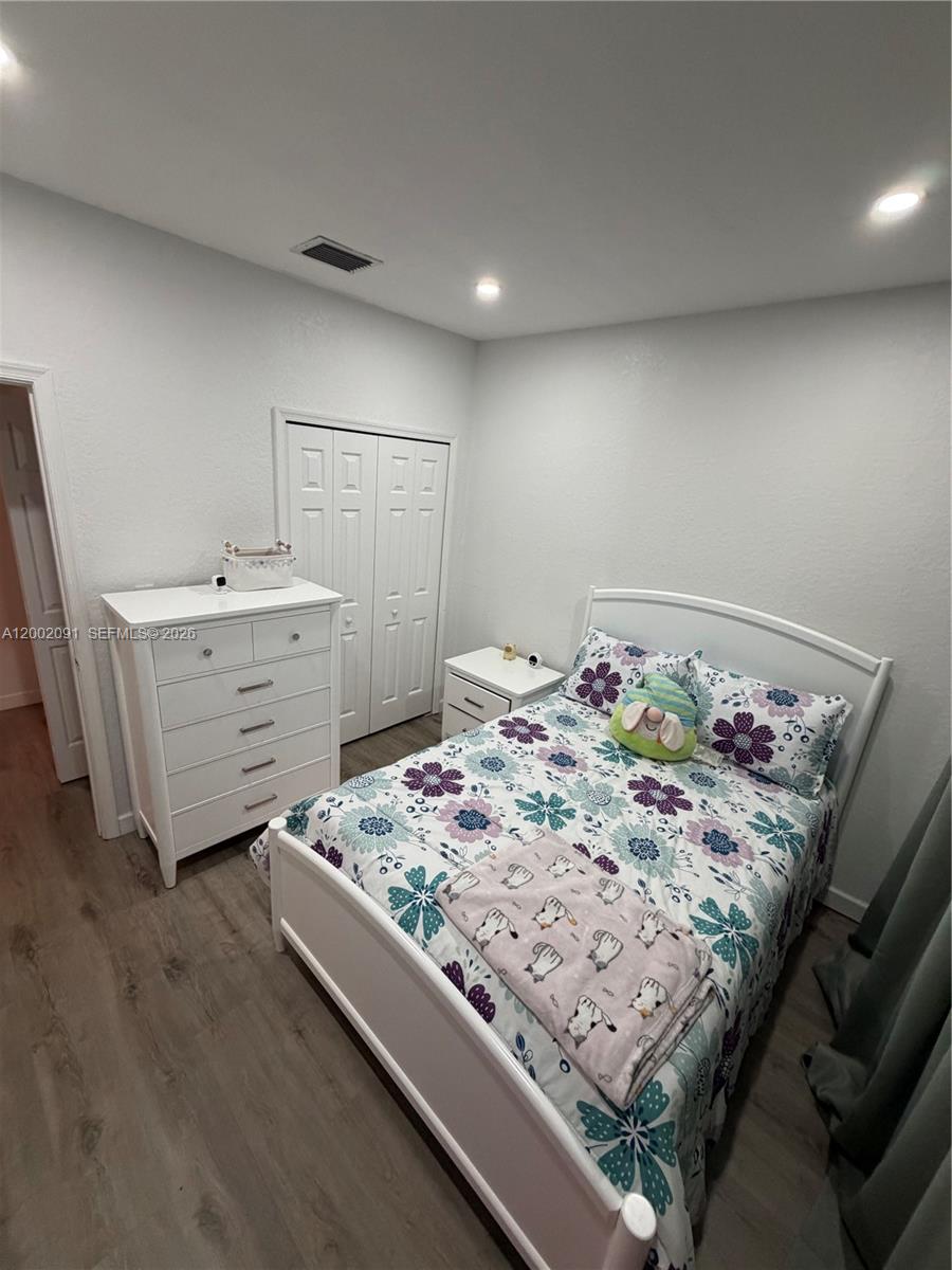 A12002091 Property Photo 18