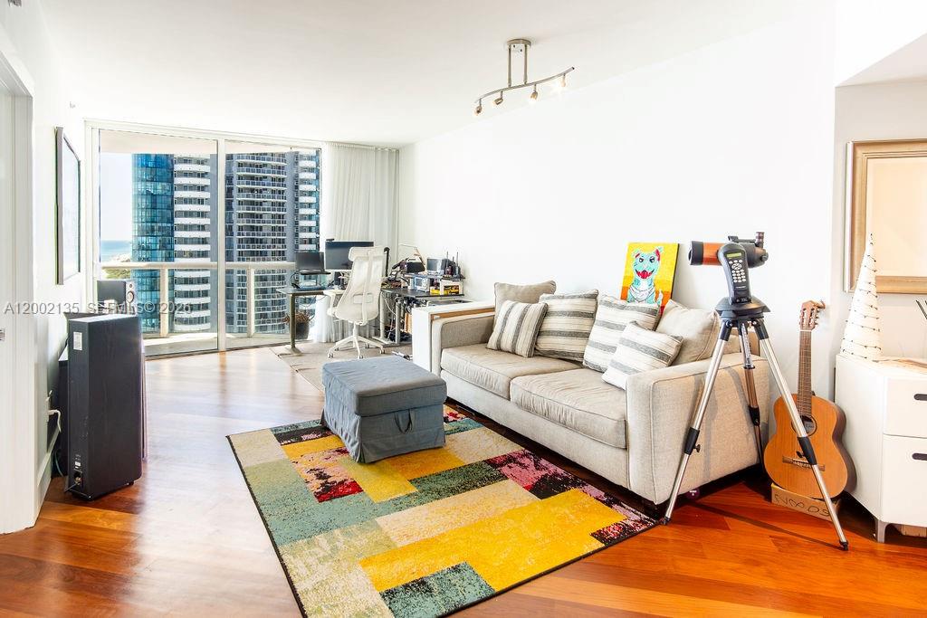 6365 Collins Ave 2306 Property Photo 13