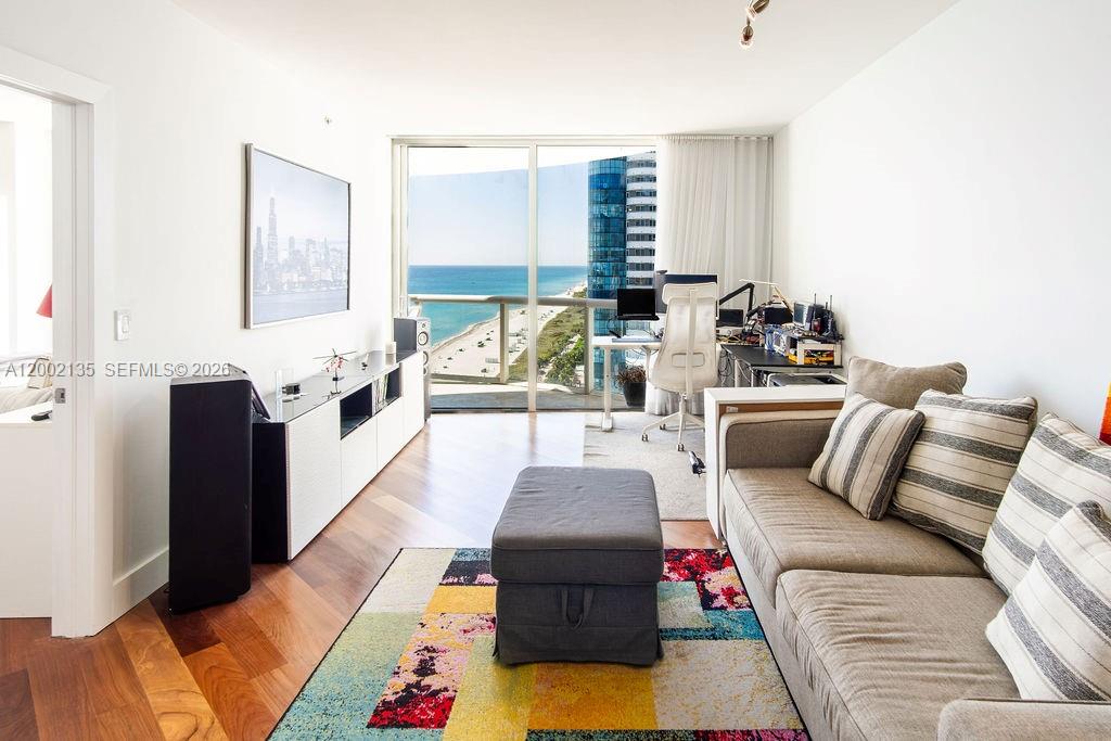 6365 Collins Ave 2306 Property Photo 15