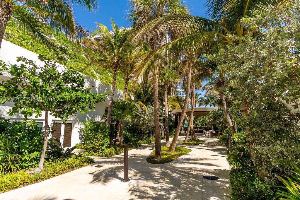 6365 Collins Ave 2306 Property Photo 47