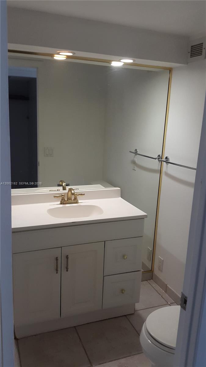 2750 Ne 183rd St 1504 Property Photo 14