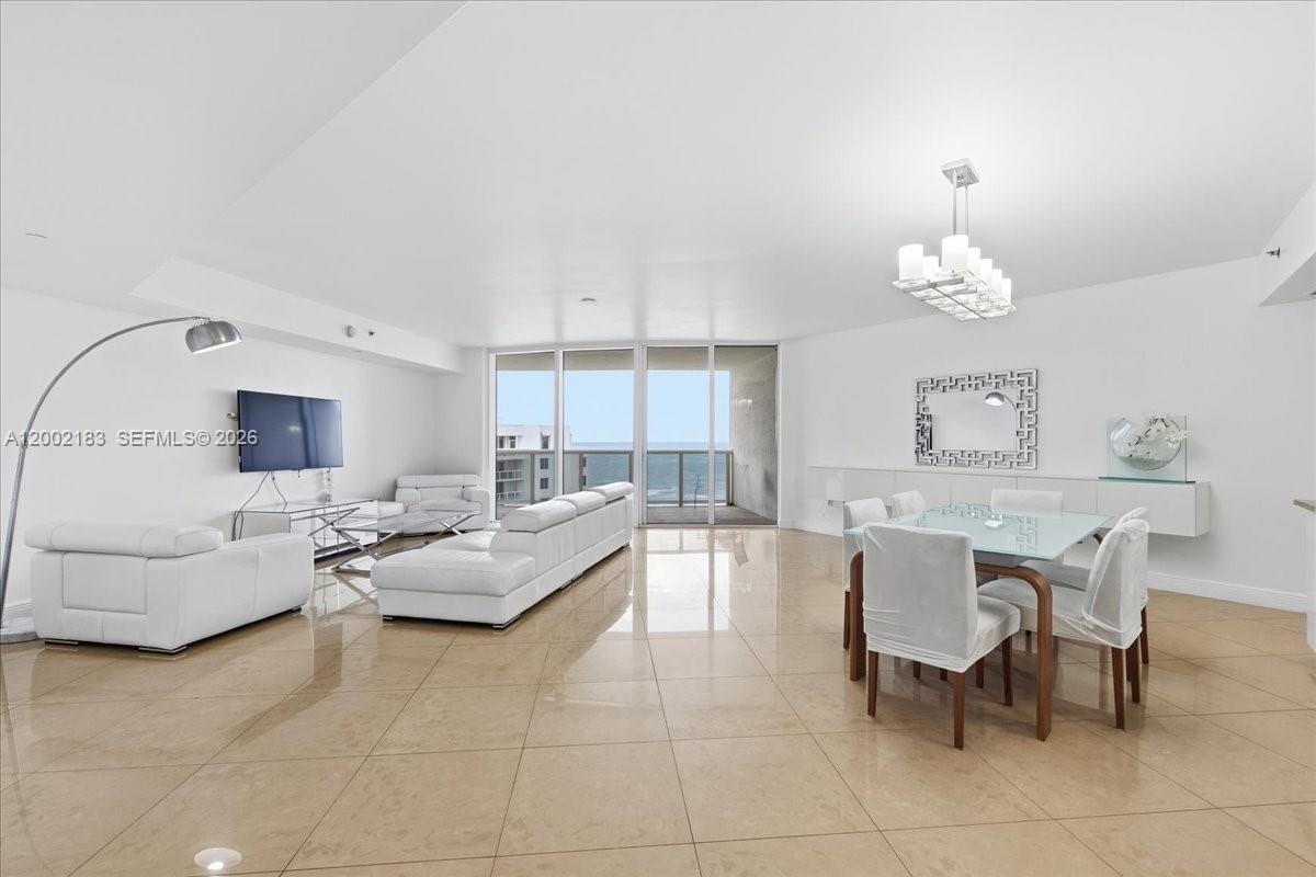 17201 Collins Ave 1107 Property Photo 5