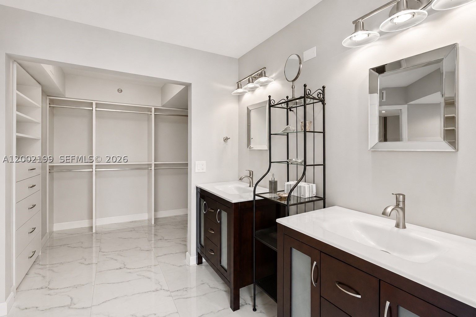 3500 Mystic Pointe Dr 1403 Property Photo 7