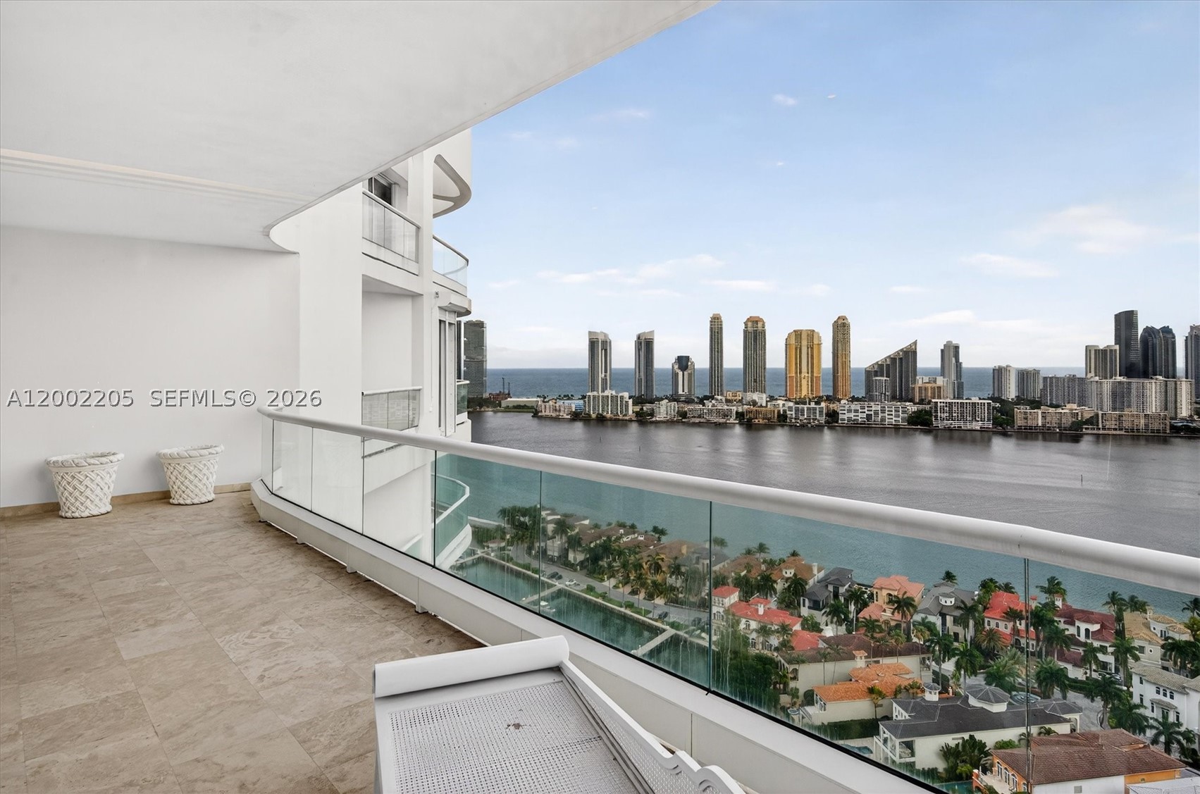 7000 Island Blvd Ph-02 Property Photo 46
