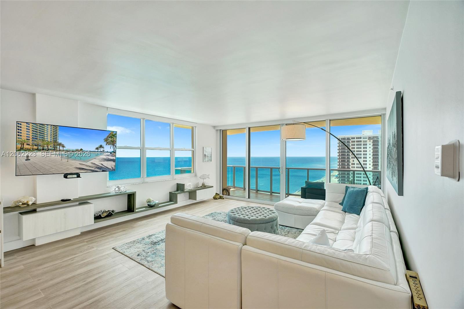 2501 S Ocean Dr 1211 Property Photo 4
