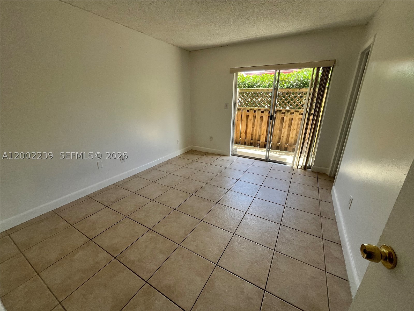 8650 Sw 109th Ave 3-111 Property Photo 6