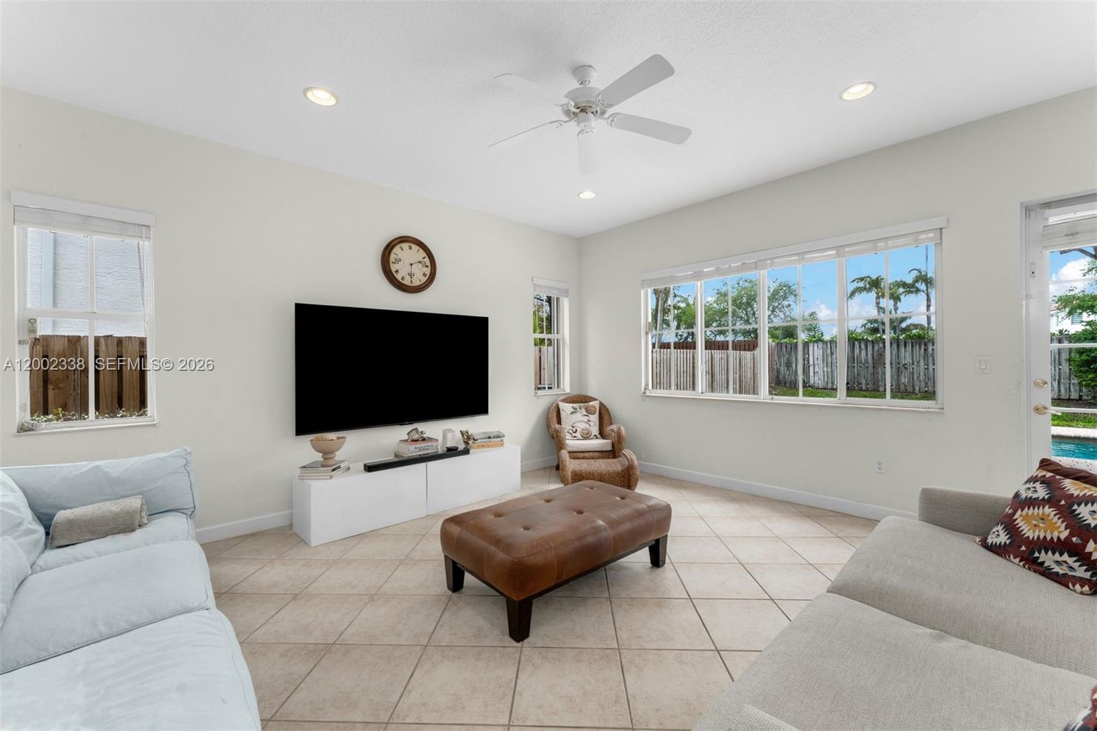 6914 Nw 113th Pl Property Photo 6