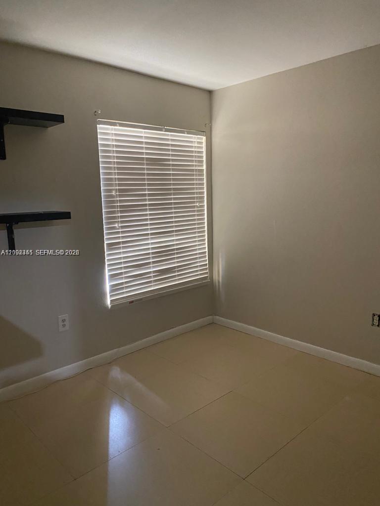 2371 Nw 33rd St 711 Property Photo 9