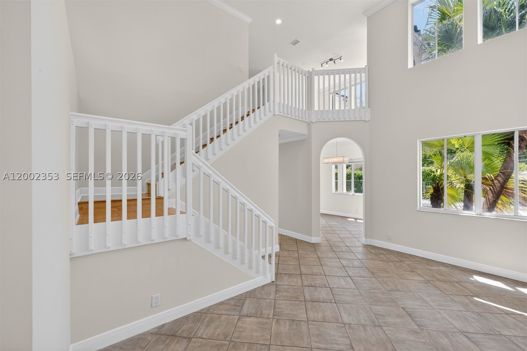 1115 Camellia Cir Property Photo 5