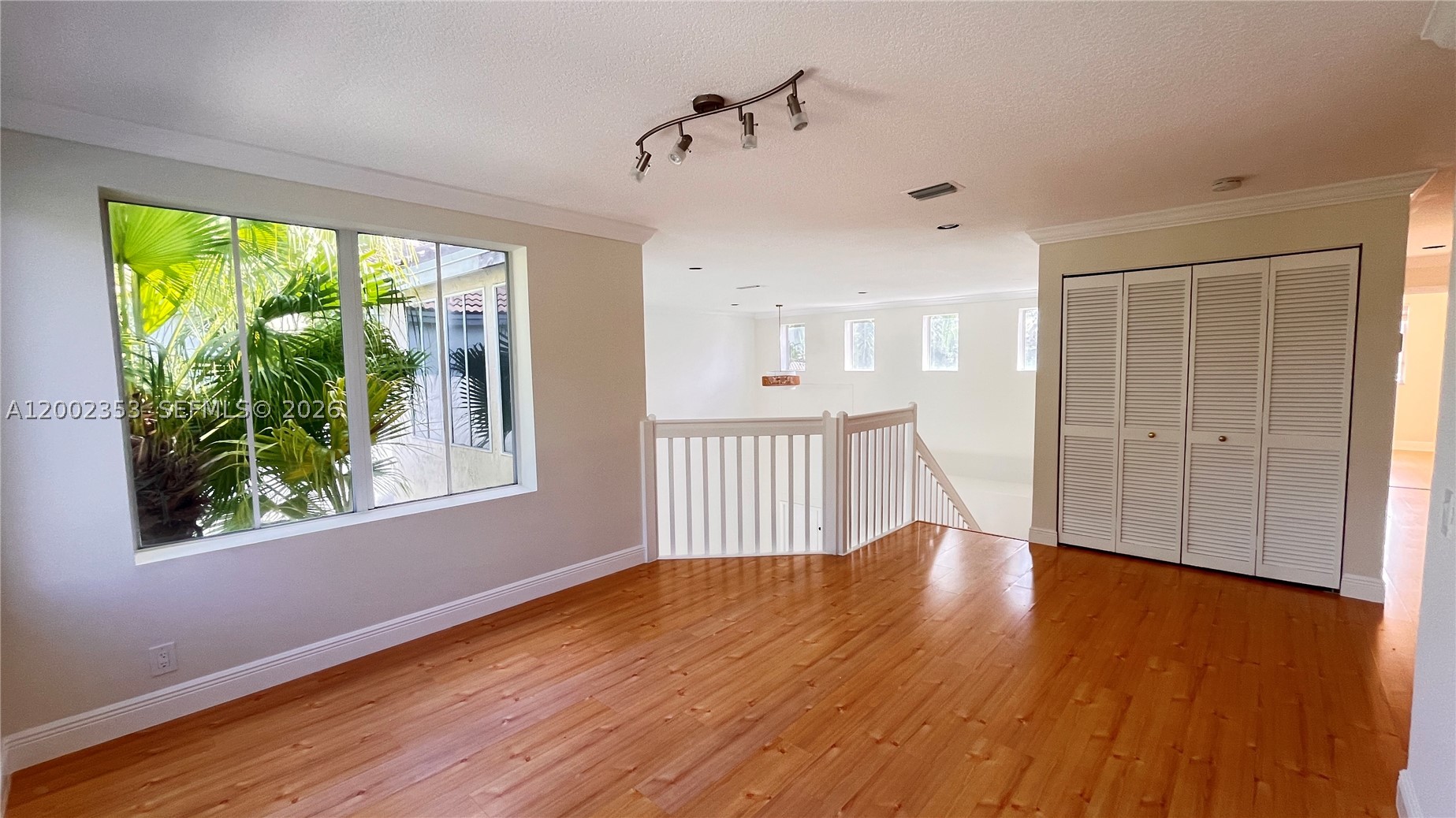 1115 Camellia Cir Property Photo 17