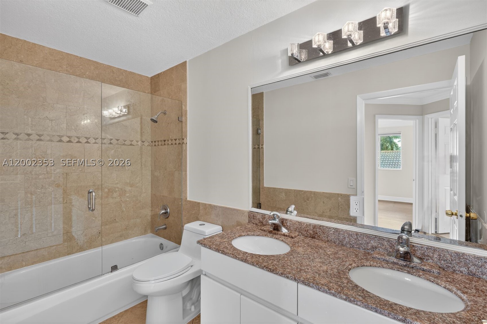 1115 Camellia Cir Property Photo 28