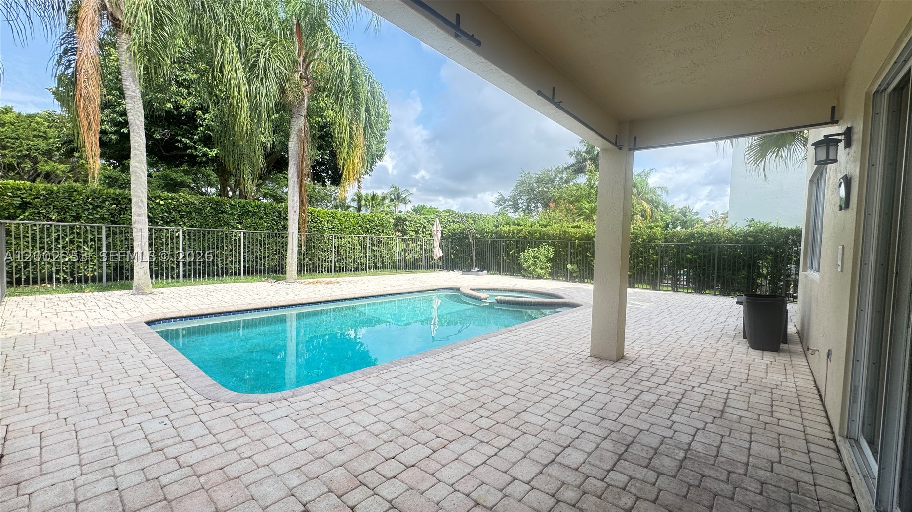 1115 Camellia Cir Property Photo 34