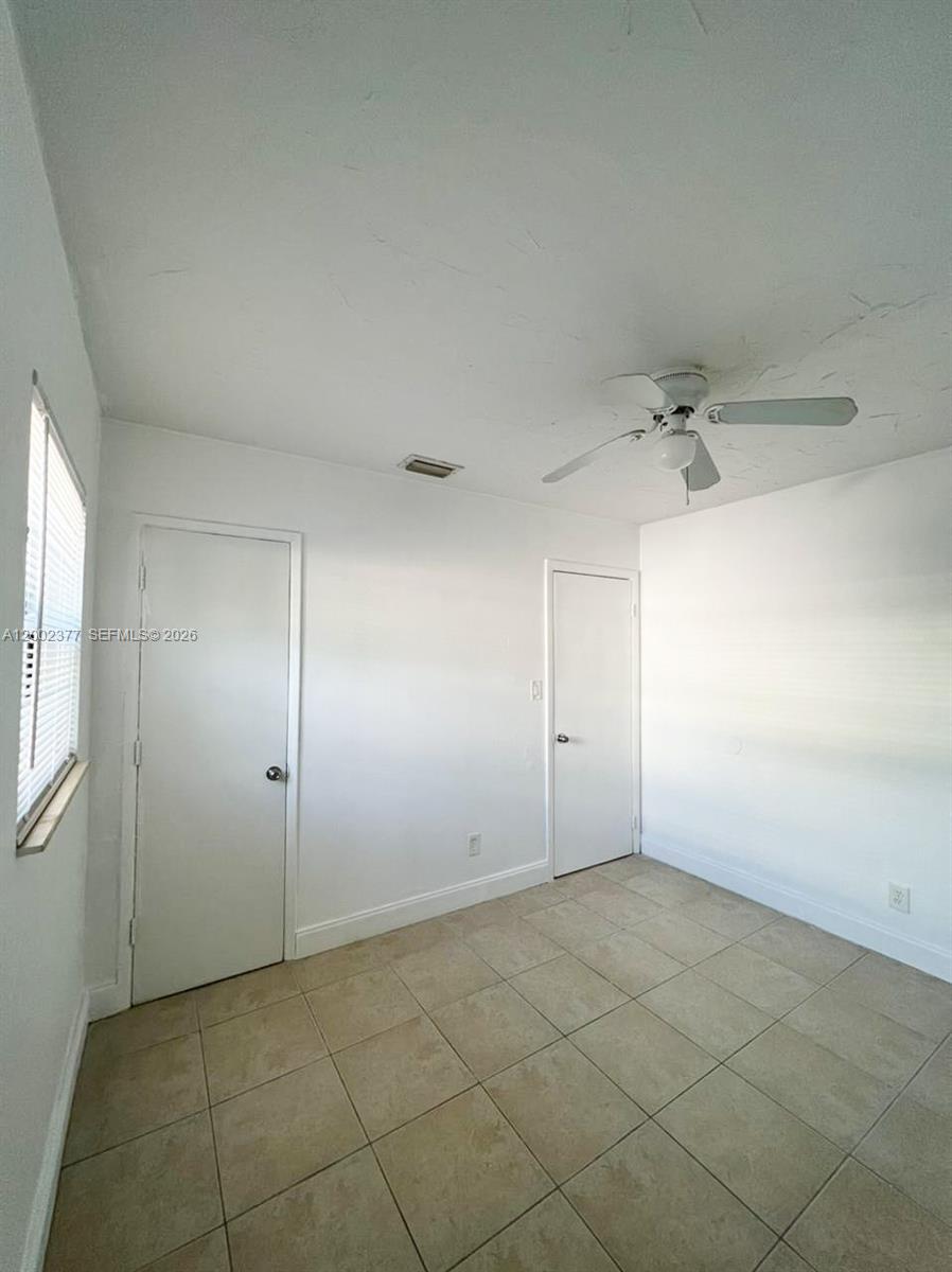 3461 Nw 17th St Property Photo 9
