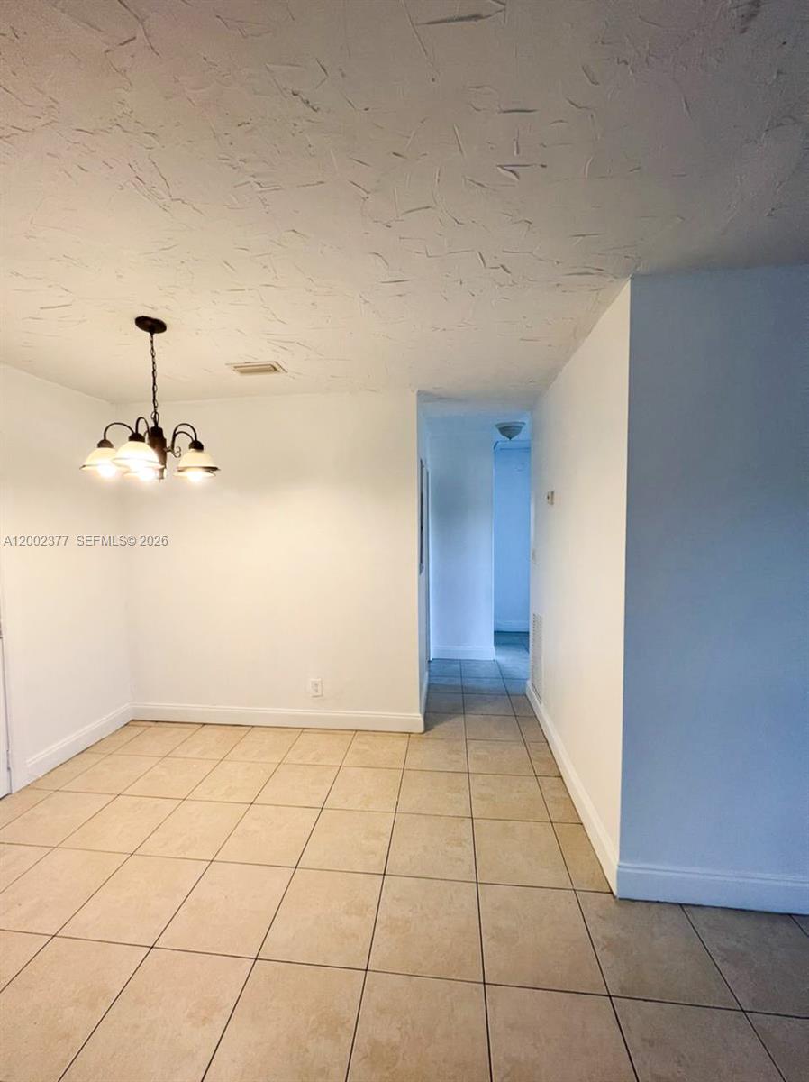 3461 Nw 17th St Property Photo 13