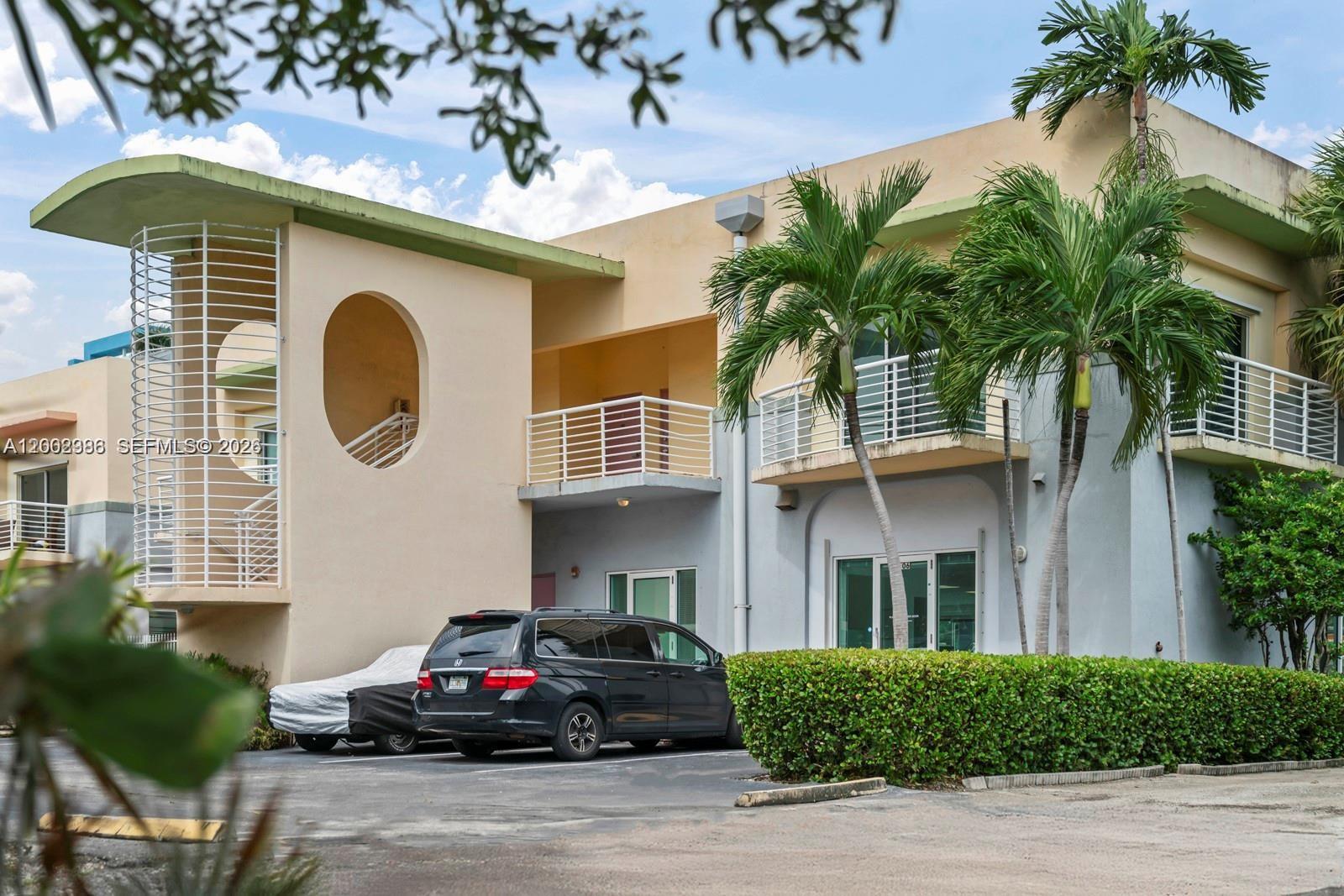 200 E Dania Beach Blvd Property Photo 2