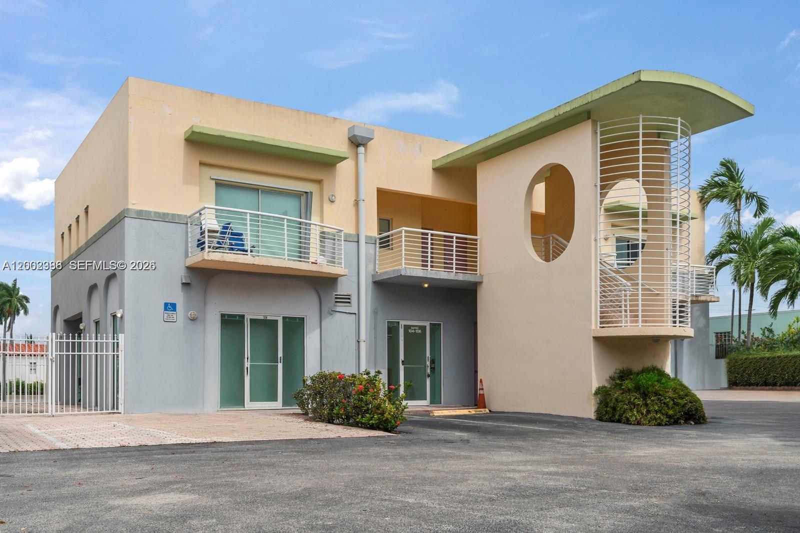 200 E Dania Beach Blvd Property Photo 4
