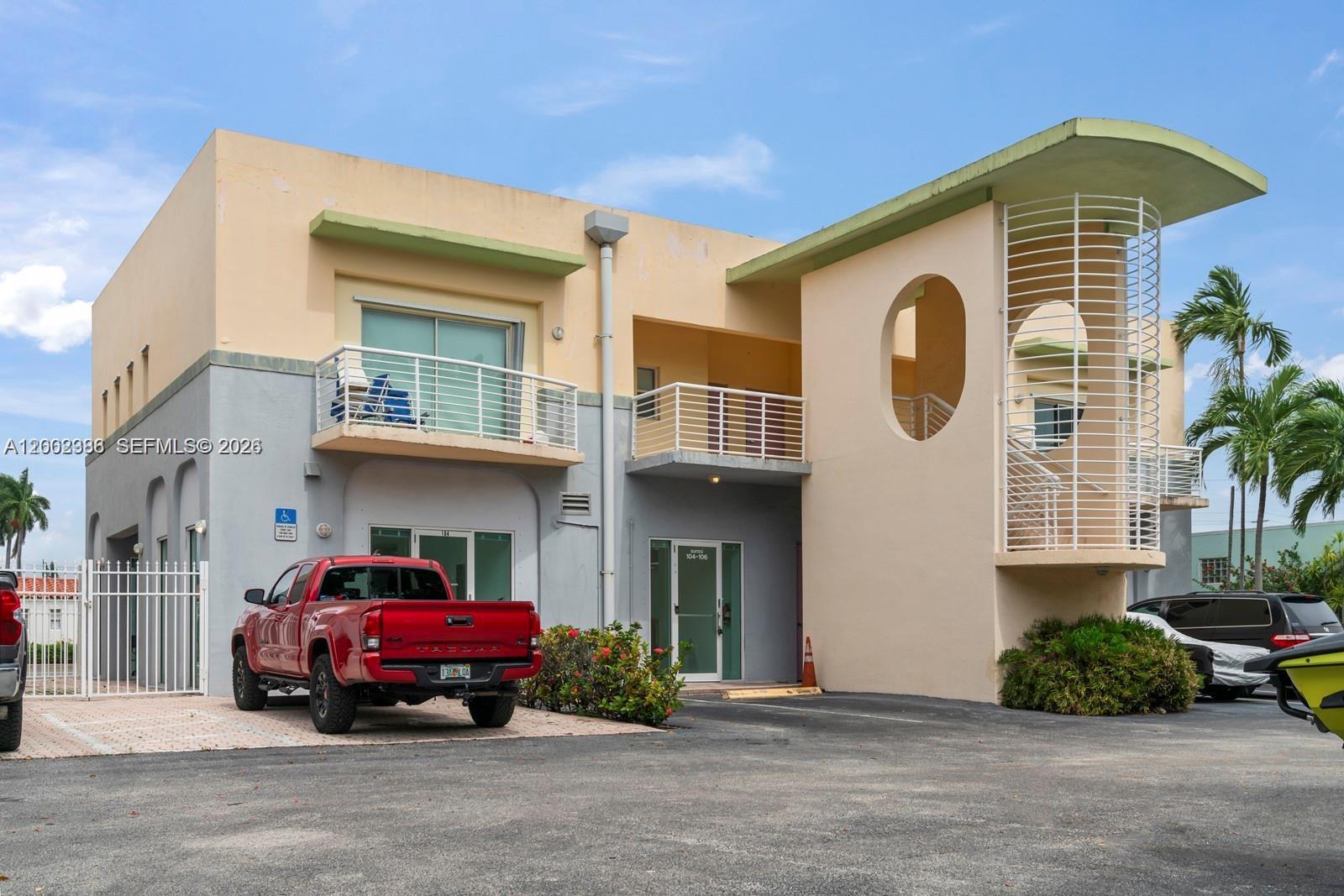 200 E Dania Beach Blvd Property Photo 5