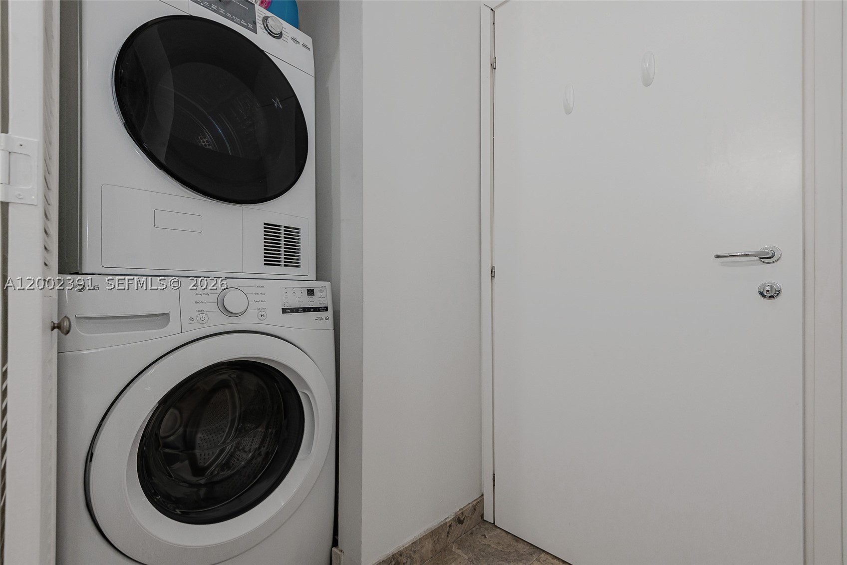 300 S Biscayne Blvd Ph-3903 Property Photo 23
