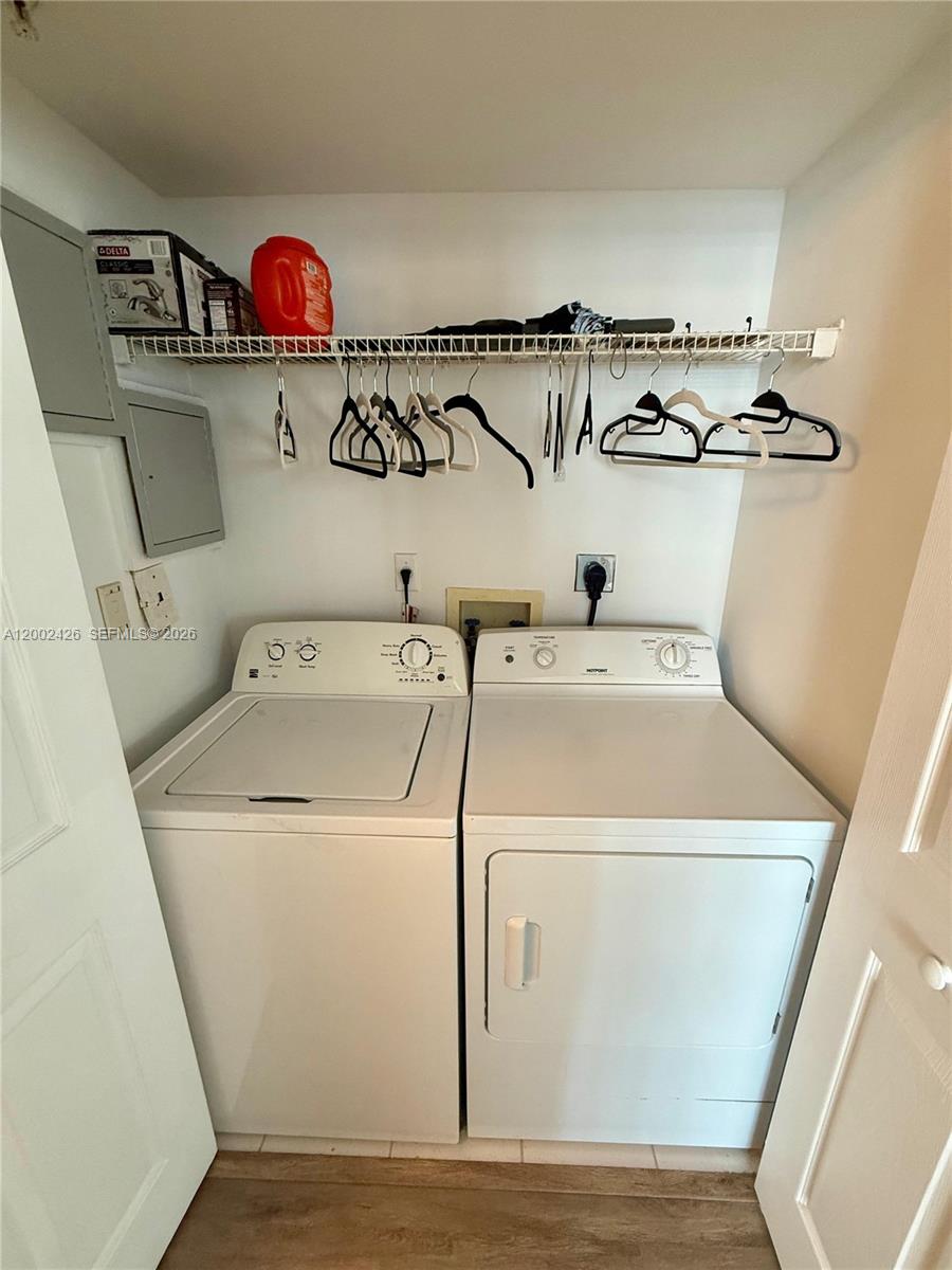 1155 Brickell Bay Dr 1702 Property Photo 18