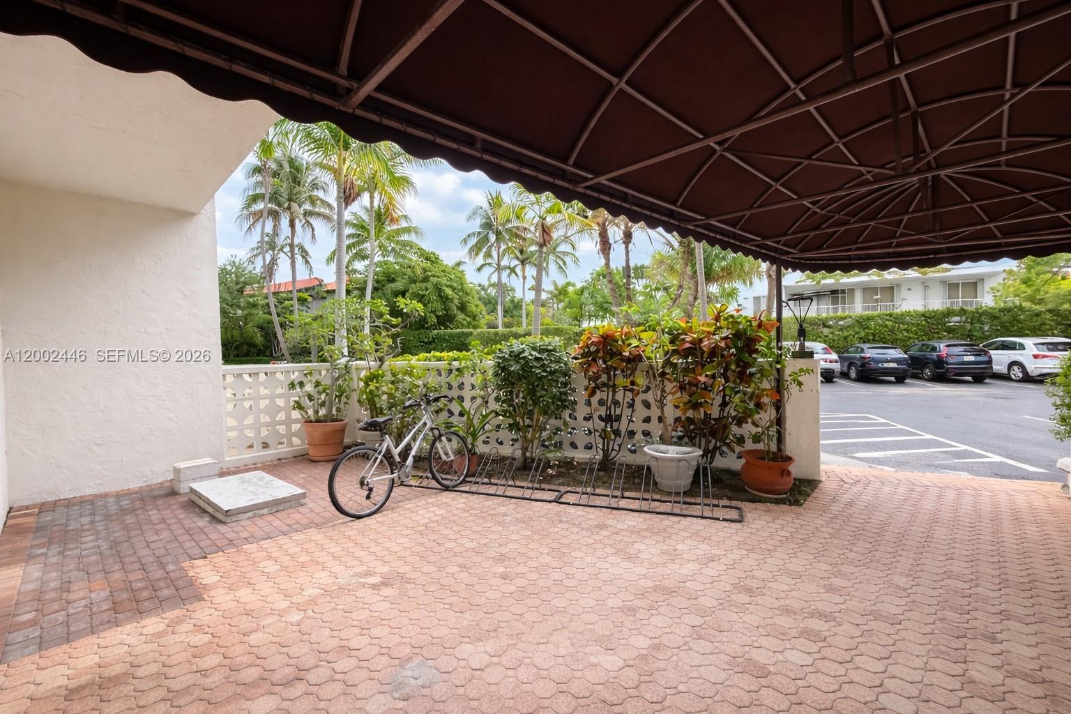 77 Crandon Blvd 3c Property Photo 27