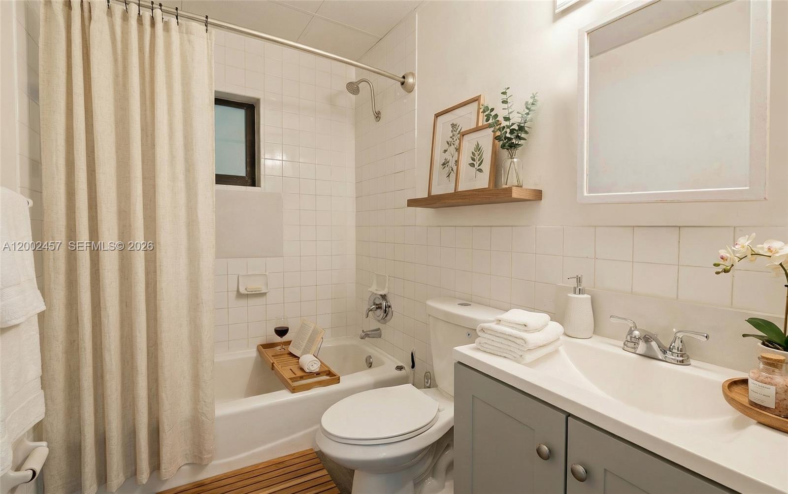 2410 Jackson St Property Photo 22
