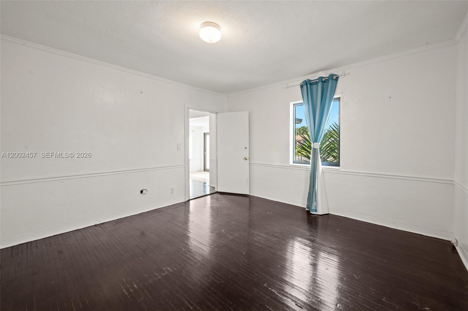 2410 Jackson St Property Photo 24