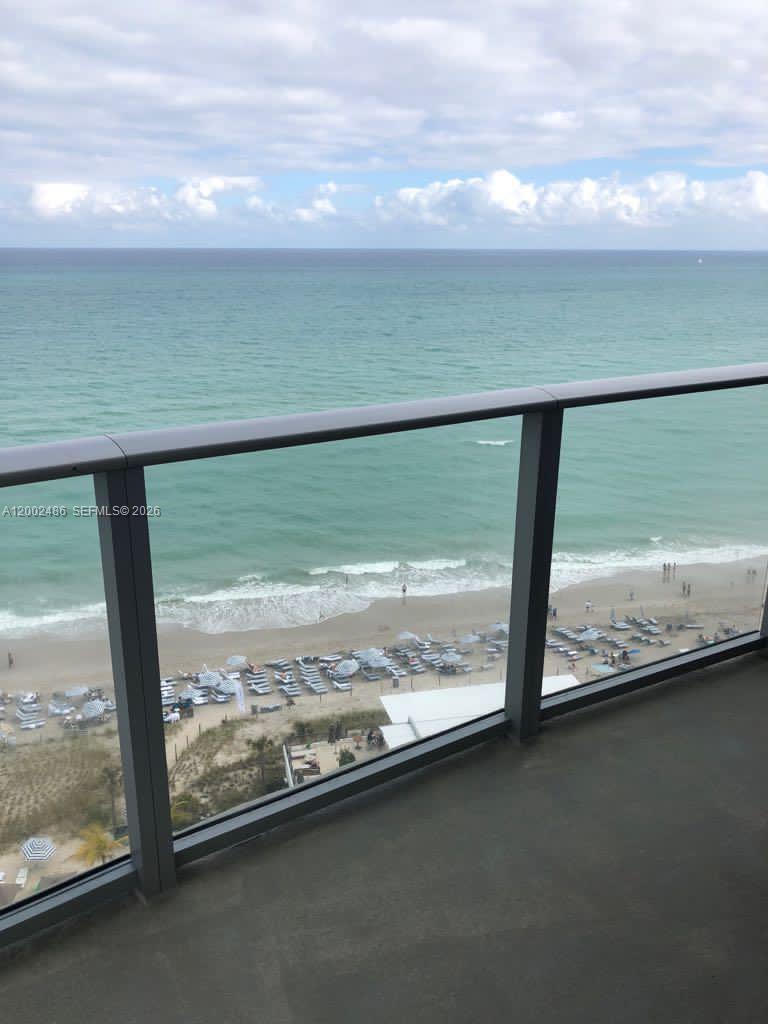 4111 S Ocean Dr 1002 Property Photo 27