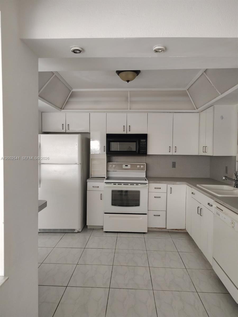 200 Ne 12th Ave 1c Property Photo 5