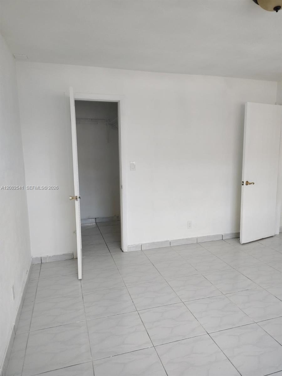 200 Ne 12th Ave 1c Property Photo 8