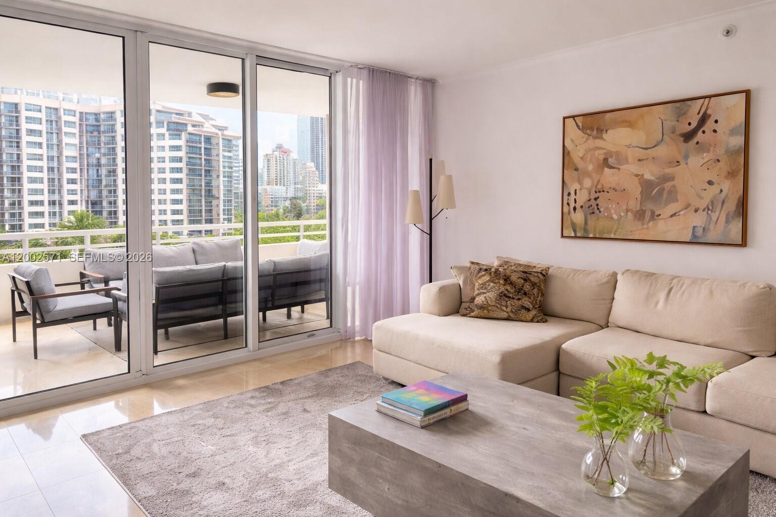 848 Brickell Key Dr 905 Property Photo 2