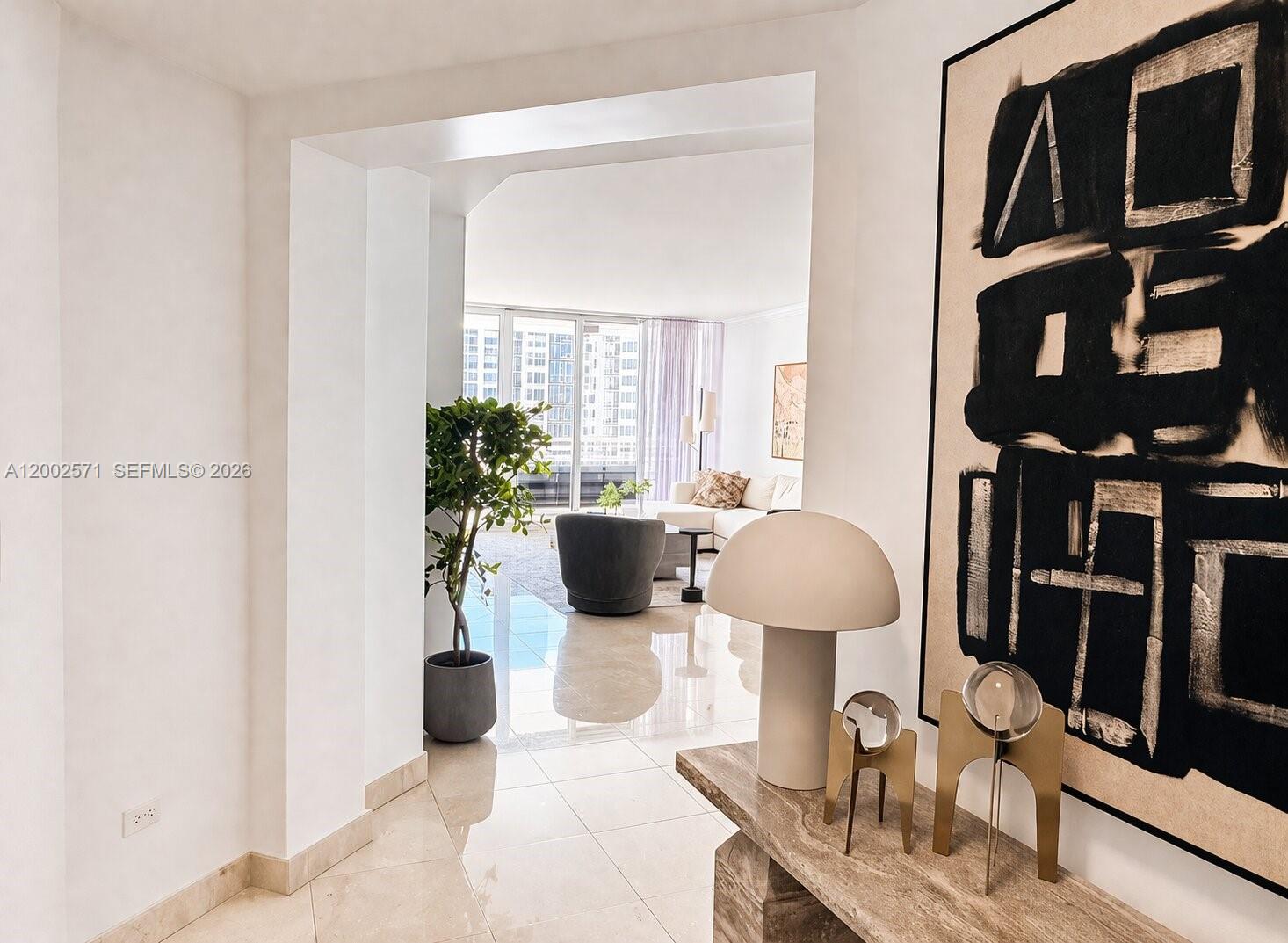848 Brickell Key Dr 905 Property Photo 6