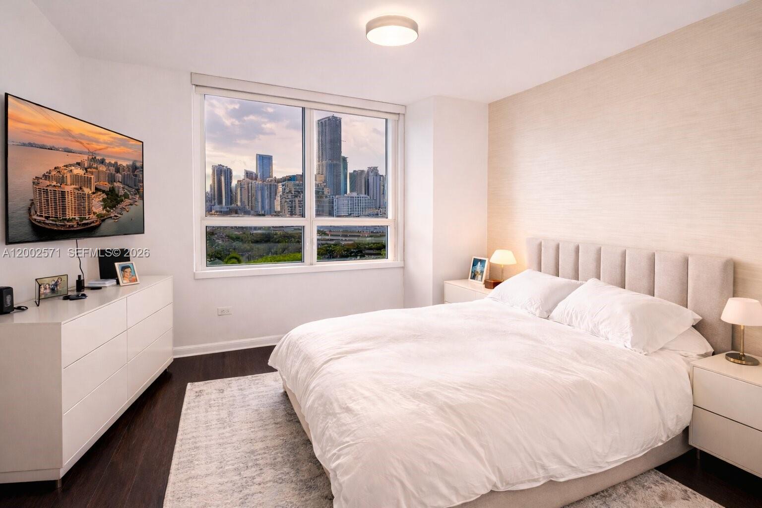 848 Brickell Key Dr 905 Property Photo 18