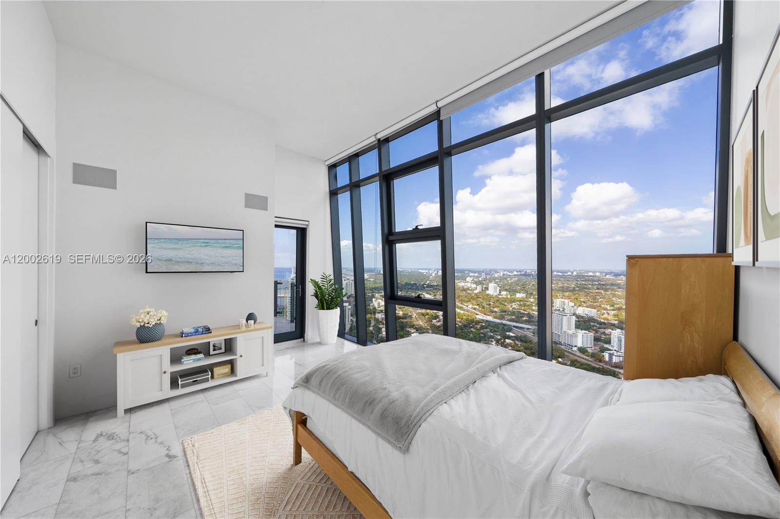 1451 Brickell Ave 5101 Property Photo 11
