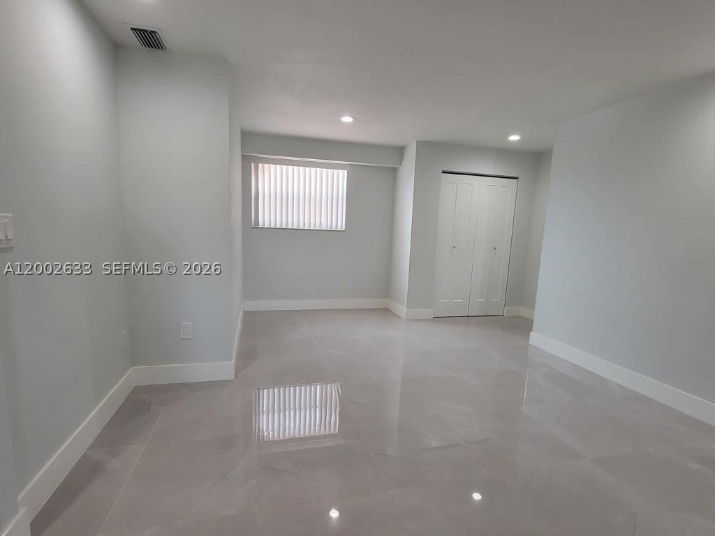 199 Sw 12th Ave 501-c Property Photo 17