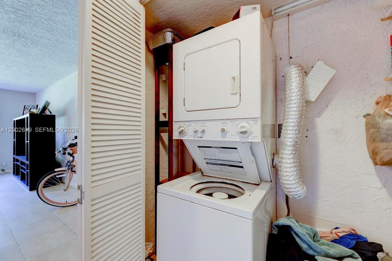 610 Se 2nd Ave L8 Property Photo 6