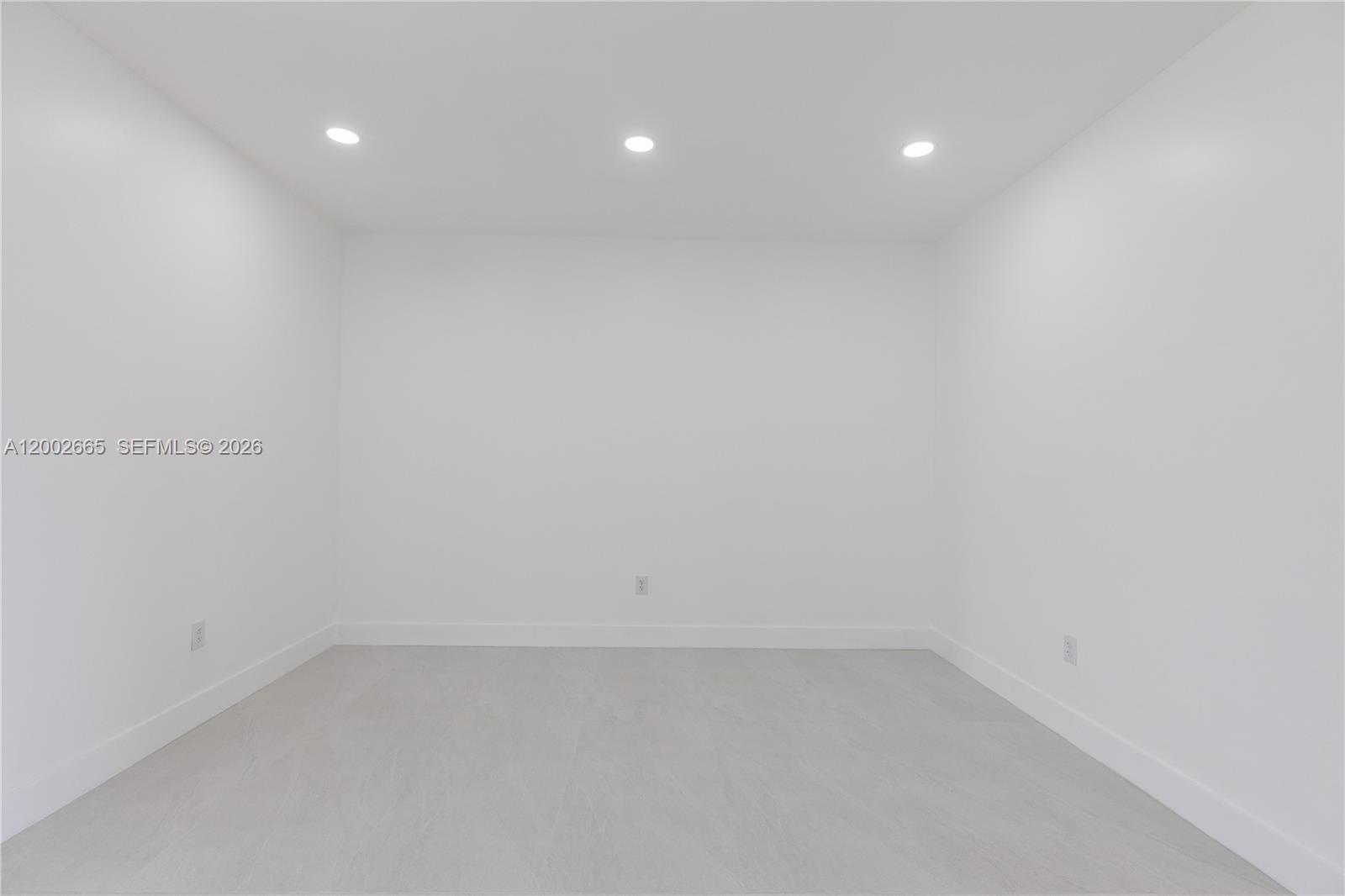 5550 Sw 4th St Property Photo 14