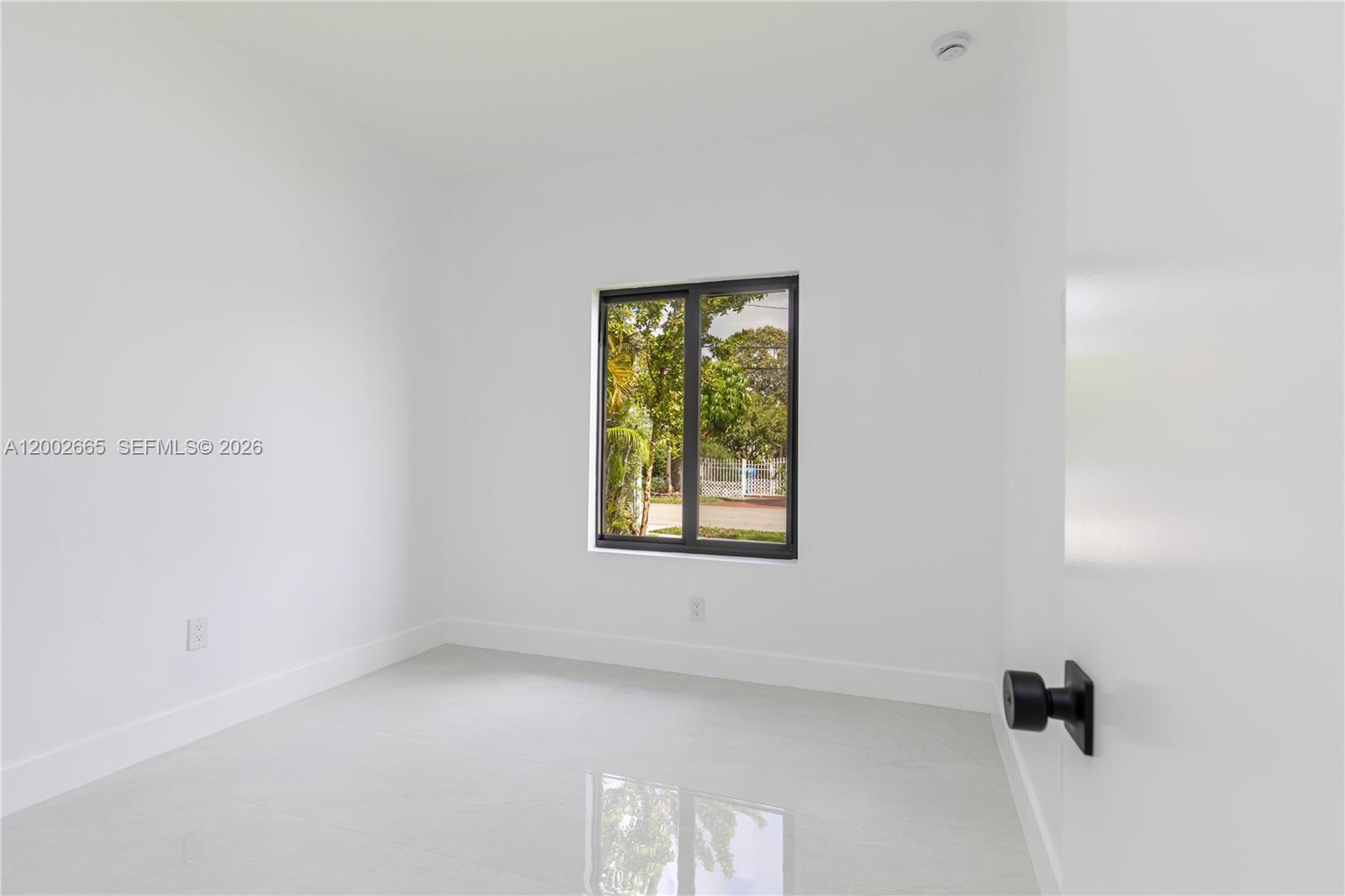 5550 Sw 4th St Property Photo 23