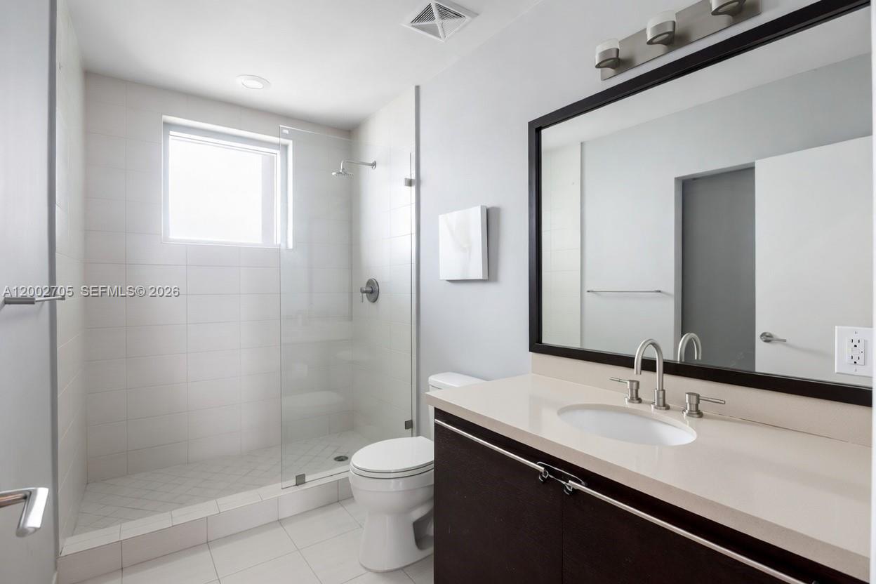 7930 East Dr 1505 Property Photo 17