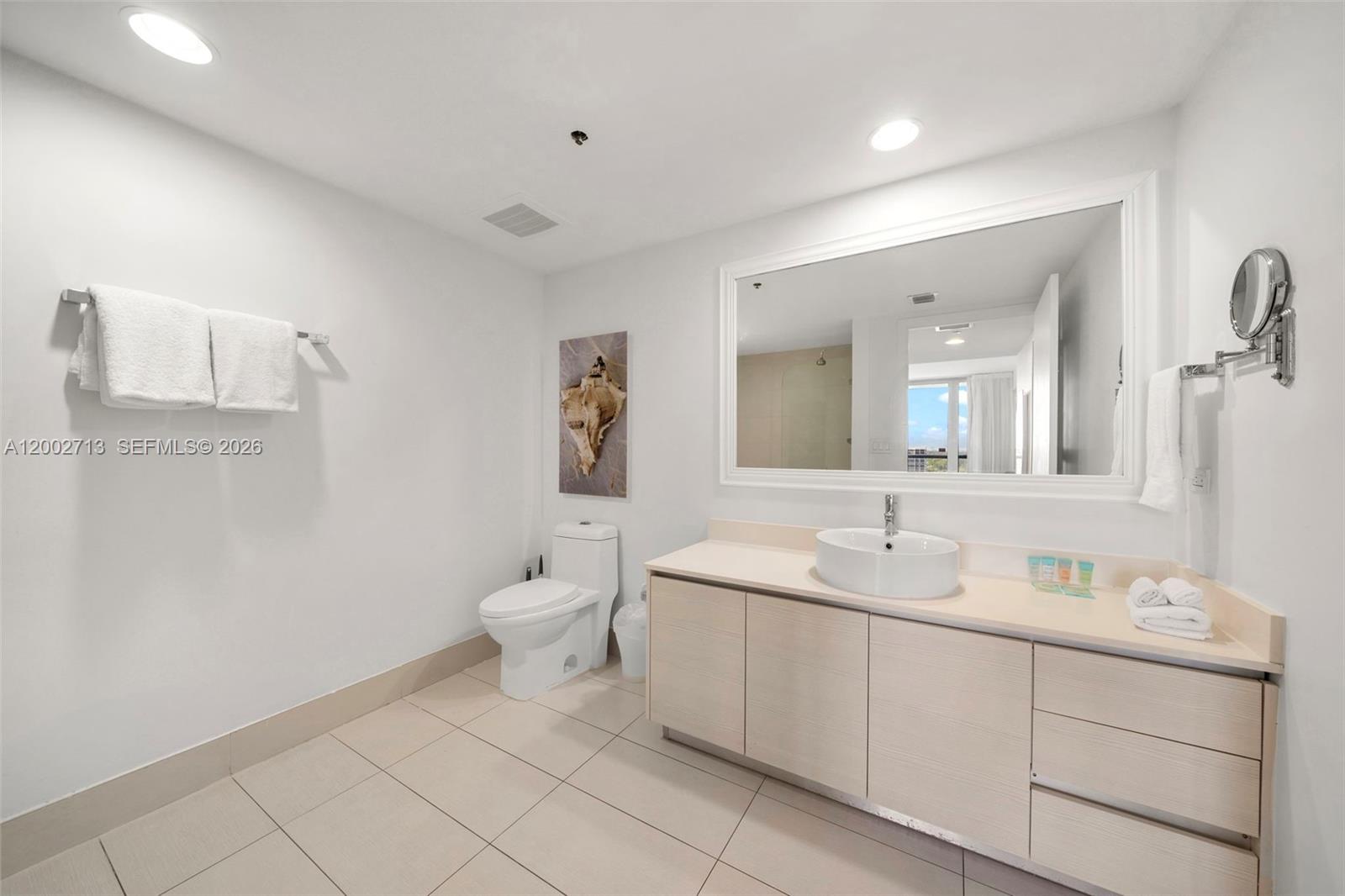 2602 E Hallandale Beach Blvd R1104 Property Photo 14