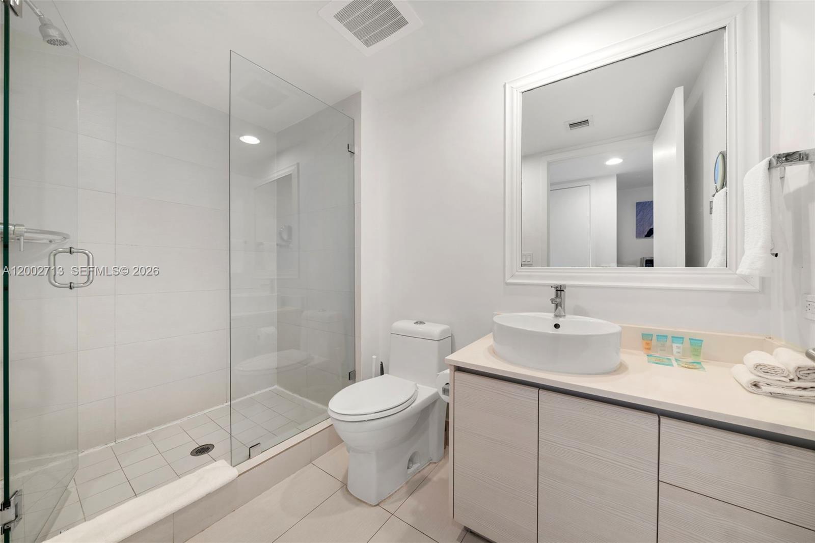 2602 E Hallandale Beach Blvd R1104 Property Photo 21