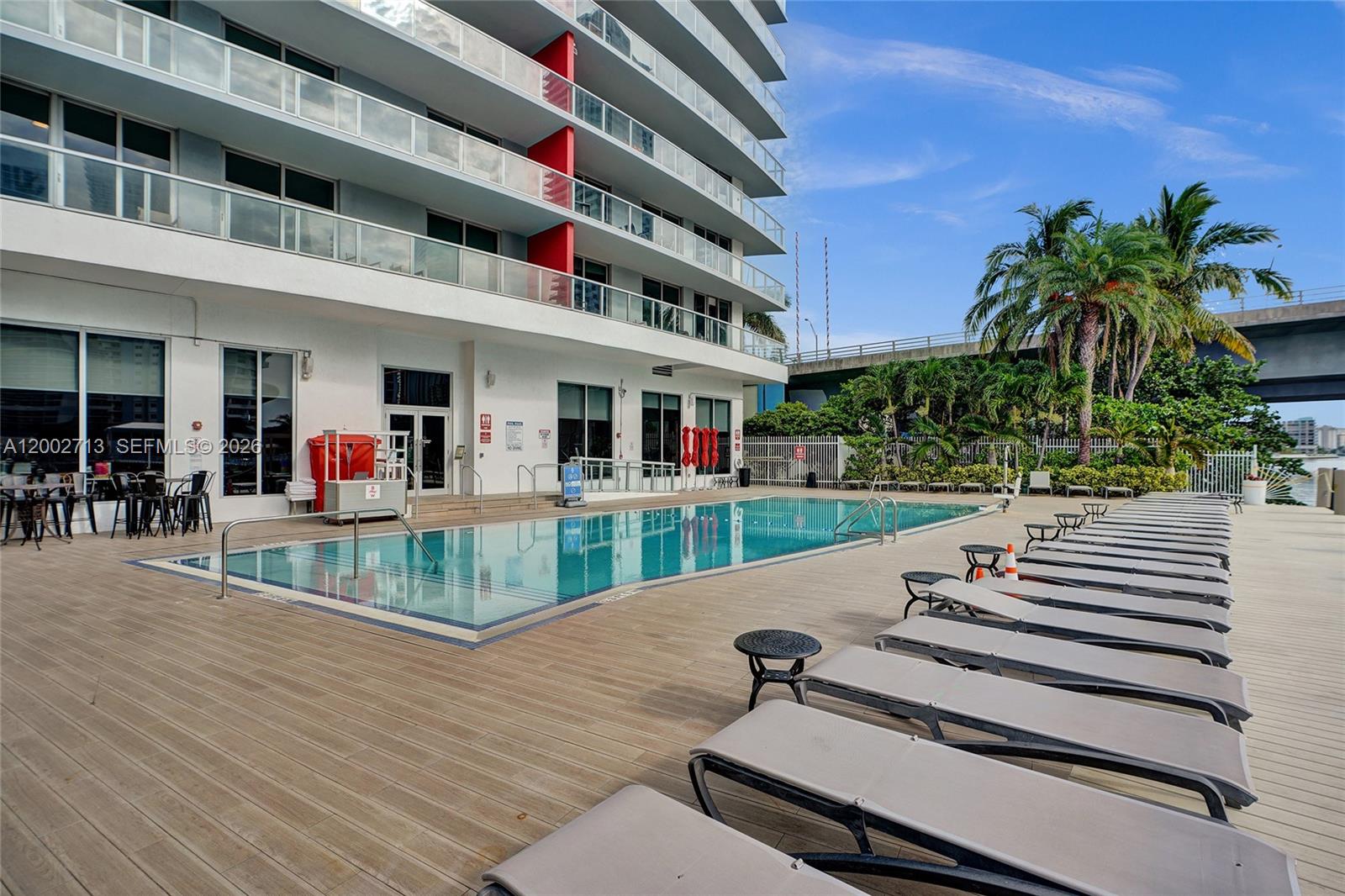 2602 E Hallandale Beach Blvd R1104 Property Photo 28