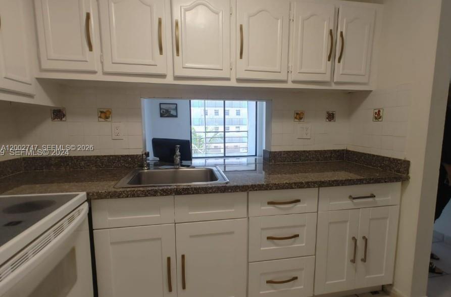 2935 Ne 163rd St 4q Property Photo 5