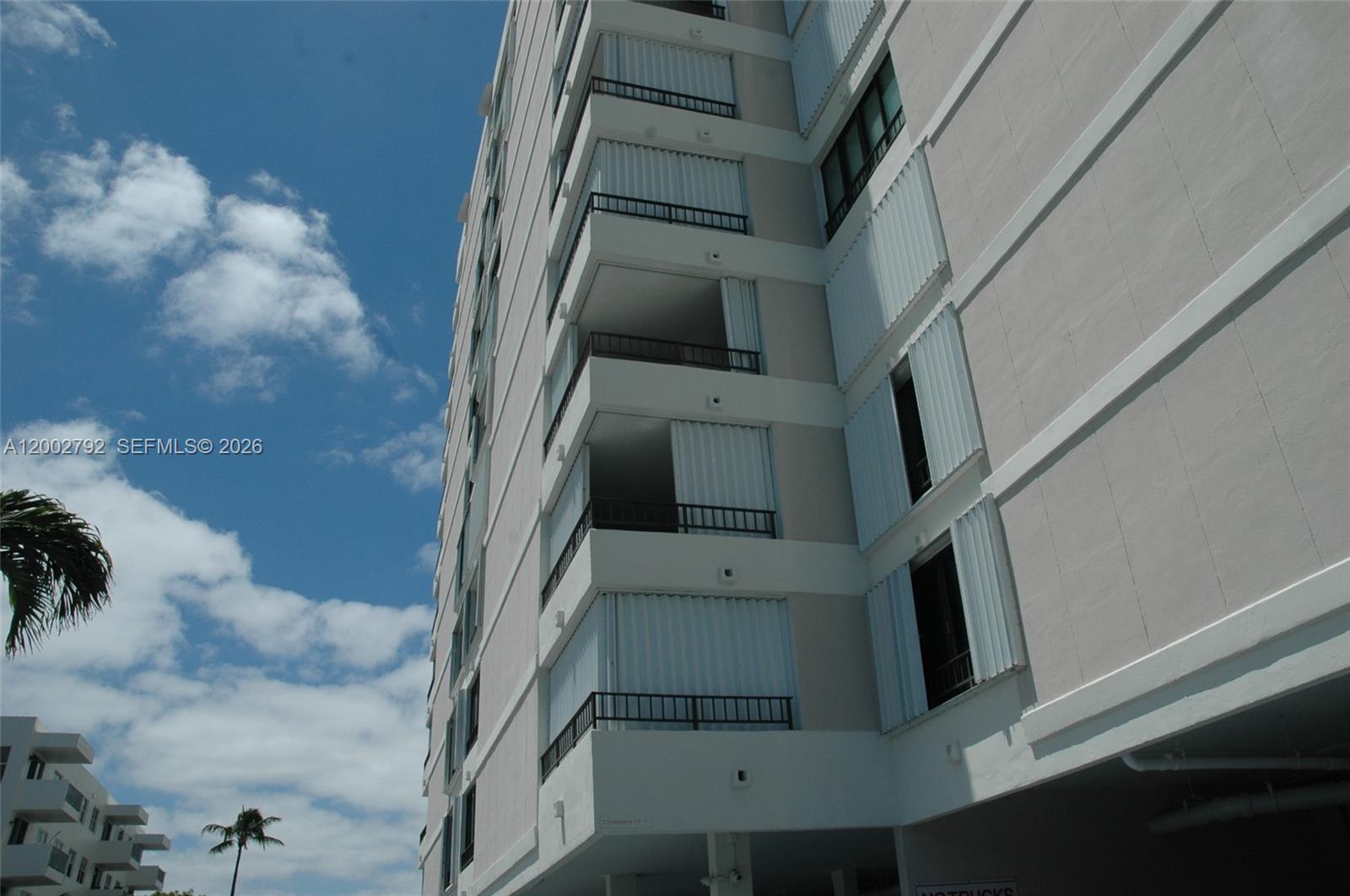 1401 S Ocean Blvd 408 Property Photo 22