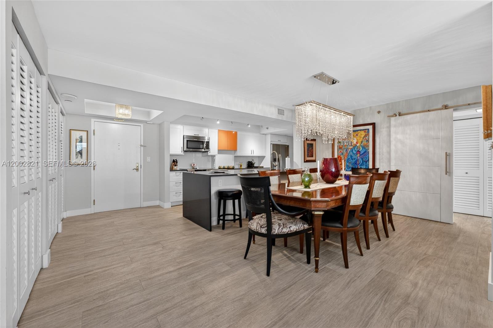 5757 Collins Ave 1104 Property Photo 16