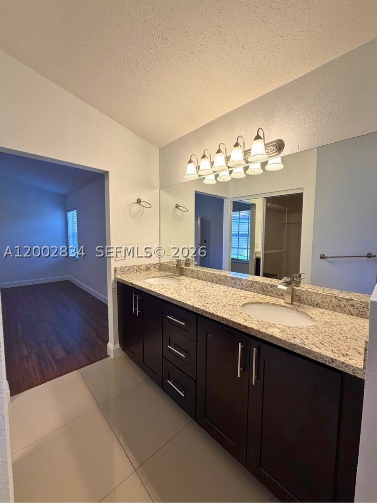 11459 Lakeview Dr 7a Property Photo 12