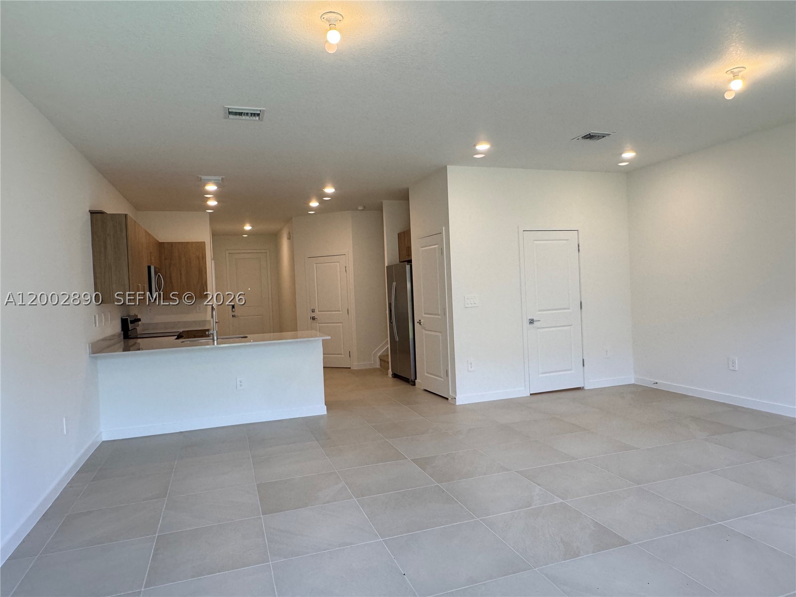 178 Ne 14th Avenue Property Photo 12