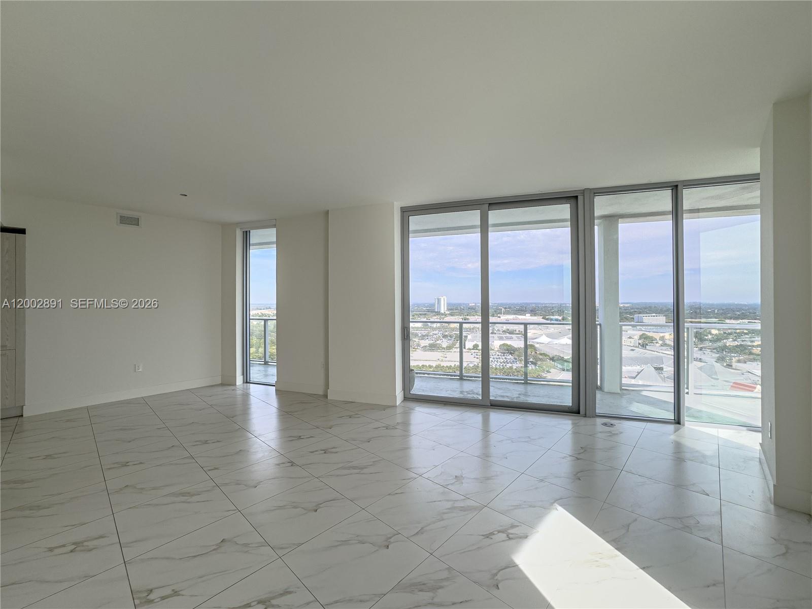 2000 Metropica Way 2009 Property Photo 5