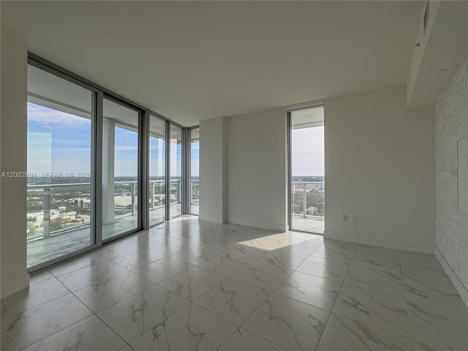2000 Metropica Way 2009 Property Photo 9