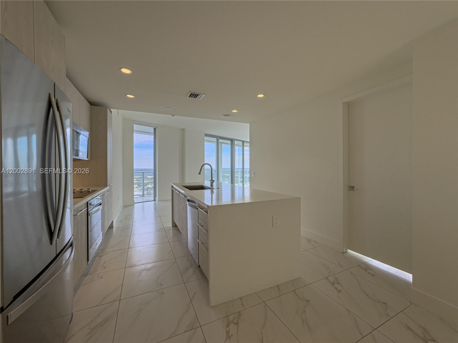 2000 Metropica Way 2009 Property Photo 13